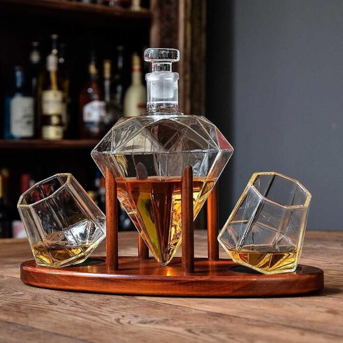 Декантер Mikamax - Diamond Decanter Set Deluxe, с 2x уиски чаши и поставка - Image 3