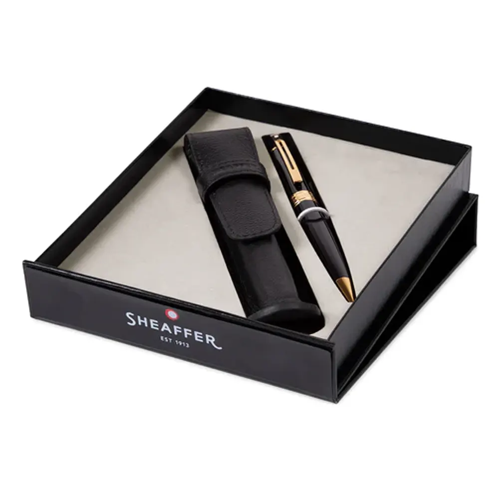komplekt-sheaffer-himikalka-300-glossy-black-i-kalaf-za-piseso-sredstvo-image_65439be689504 Комплект Sheaffer - химикалка 300 Glossy Black и калъф за пишещо средство - Image 1