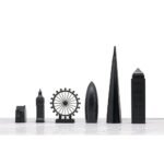Луксозен шах Skyline Chess - Acrylic London vs New York Edition - Image 3
