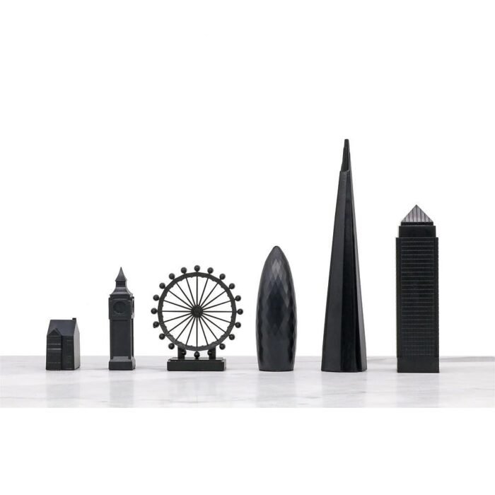 Луксозен шах Skyline Chess - Acrylic London vs New York Edition - Image 3