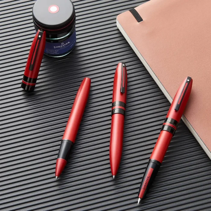 Писалка Sheaffer Icon - Matte Red Lacquer with Black PVD Trims, M перо - Image 7