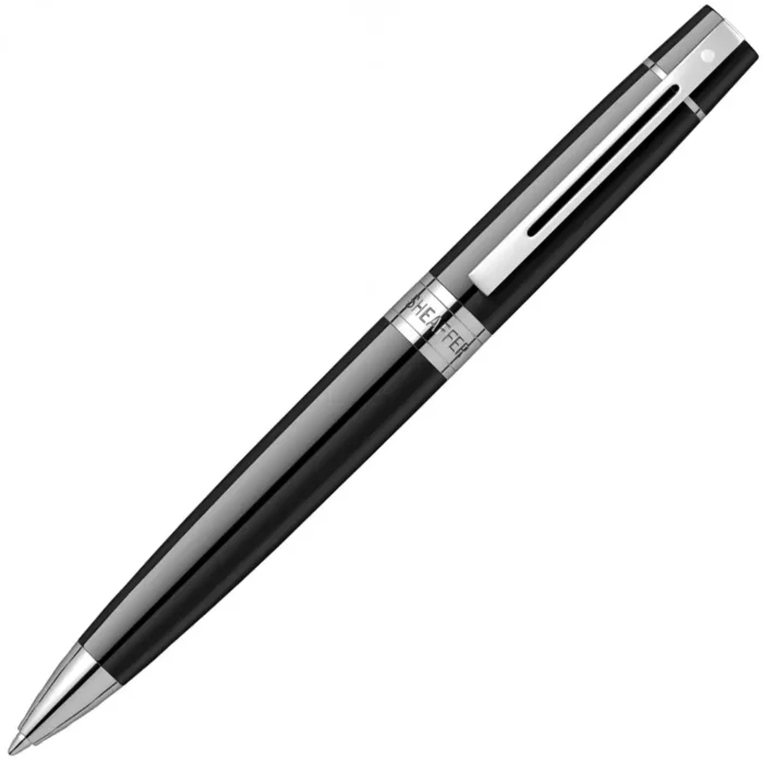 Подаръчен комплект Sheaffer - химикалка 300 Black CT и калъф за кредитни карти и документи - Image 4
