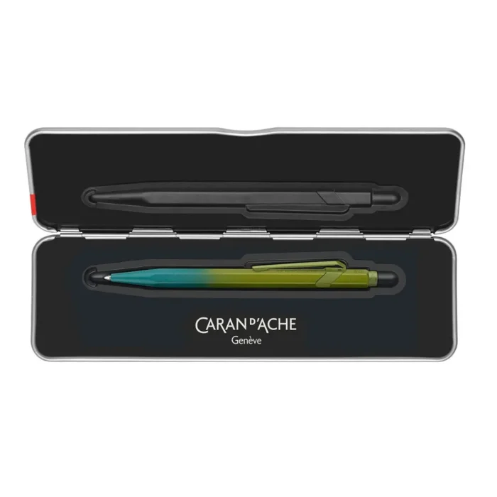Химикалка Caran d'Ache 849 - Claim Your Style Special Edition, Green Arctic - Image 4