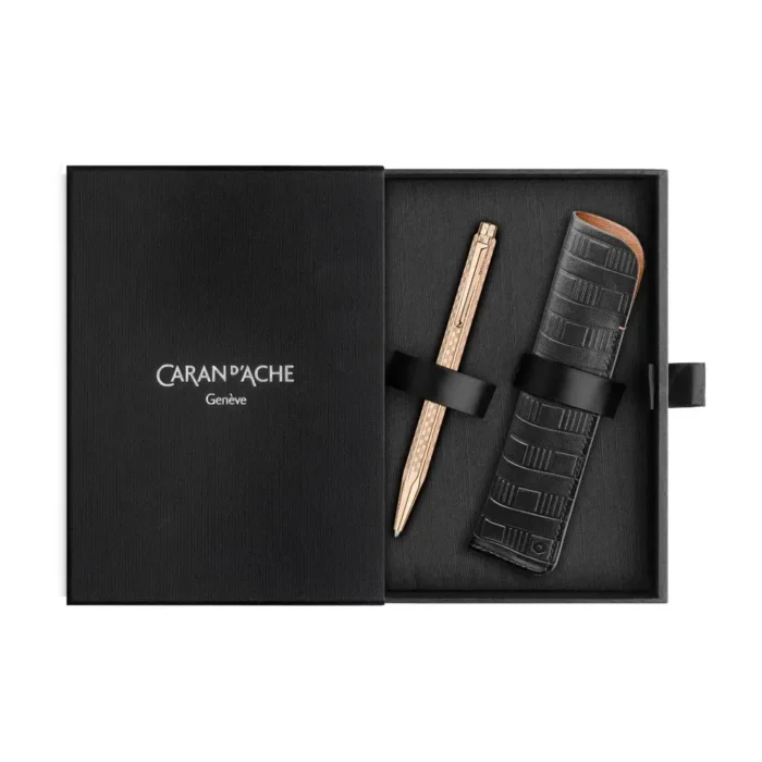 Комплект Caran D'Ache - Ecridor Damier, химикалка Rose Gold и кожен калъф - Image 5