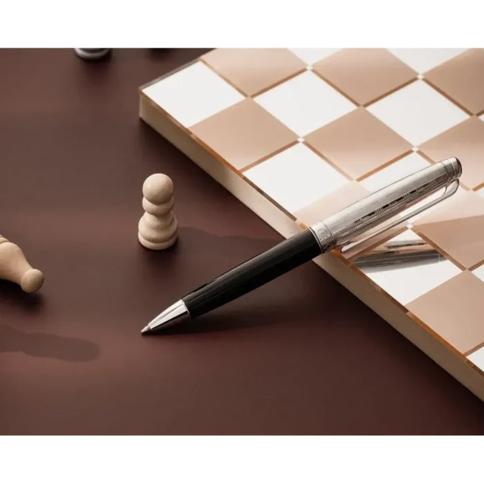 Комплект Caran D'Ache - Leman Damier, химикалка и кожен калъф - Image 6