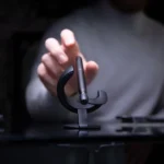 Мултифункционално пишещо средство Novium Hoverpen - Future 2-in-1 Deep Black, ролер и писалка - Image 4
